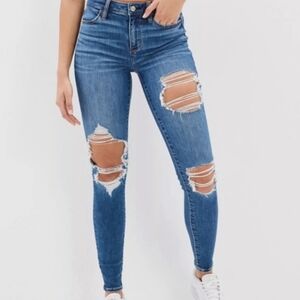 American Eagle Outfitters Blue Skinny Jeans with Tapered Fit